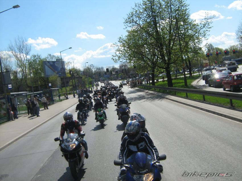 Photo 1643913