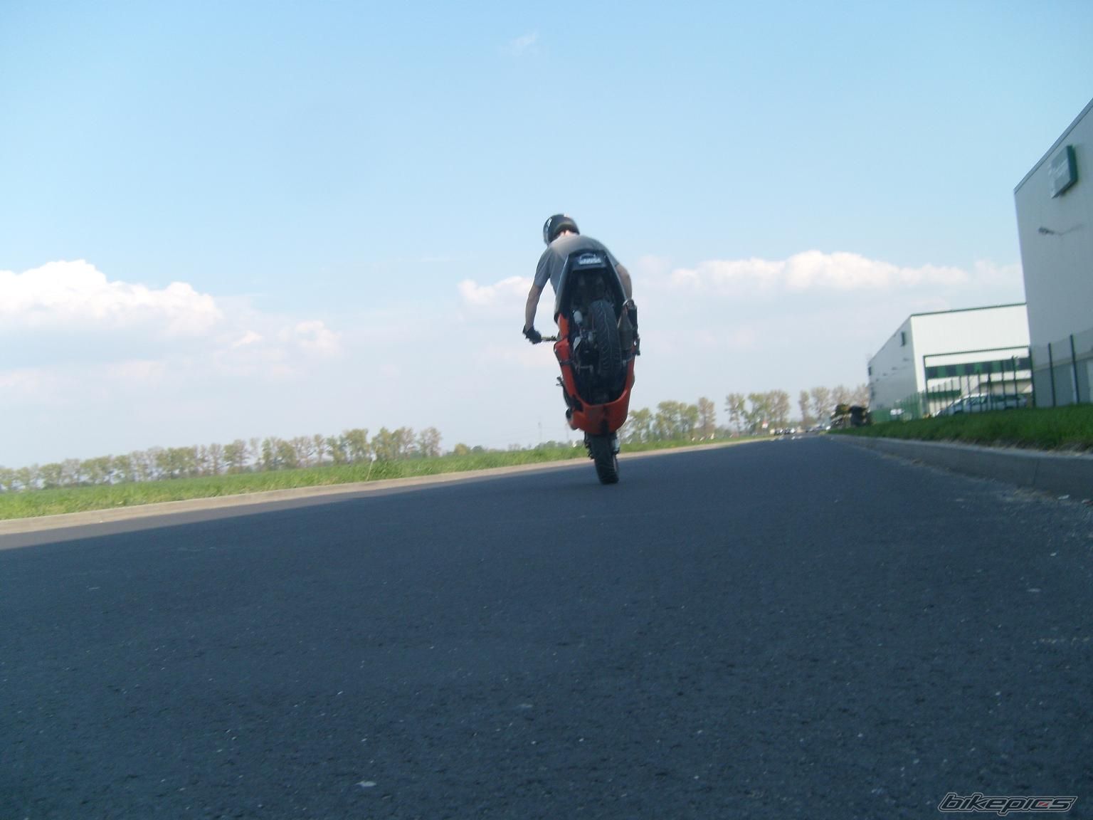 Bike Photo 1643946