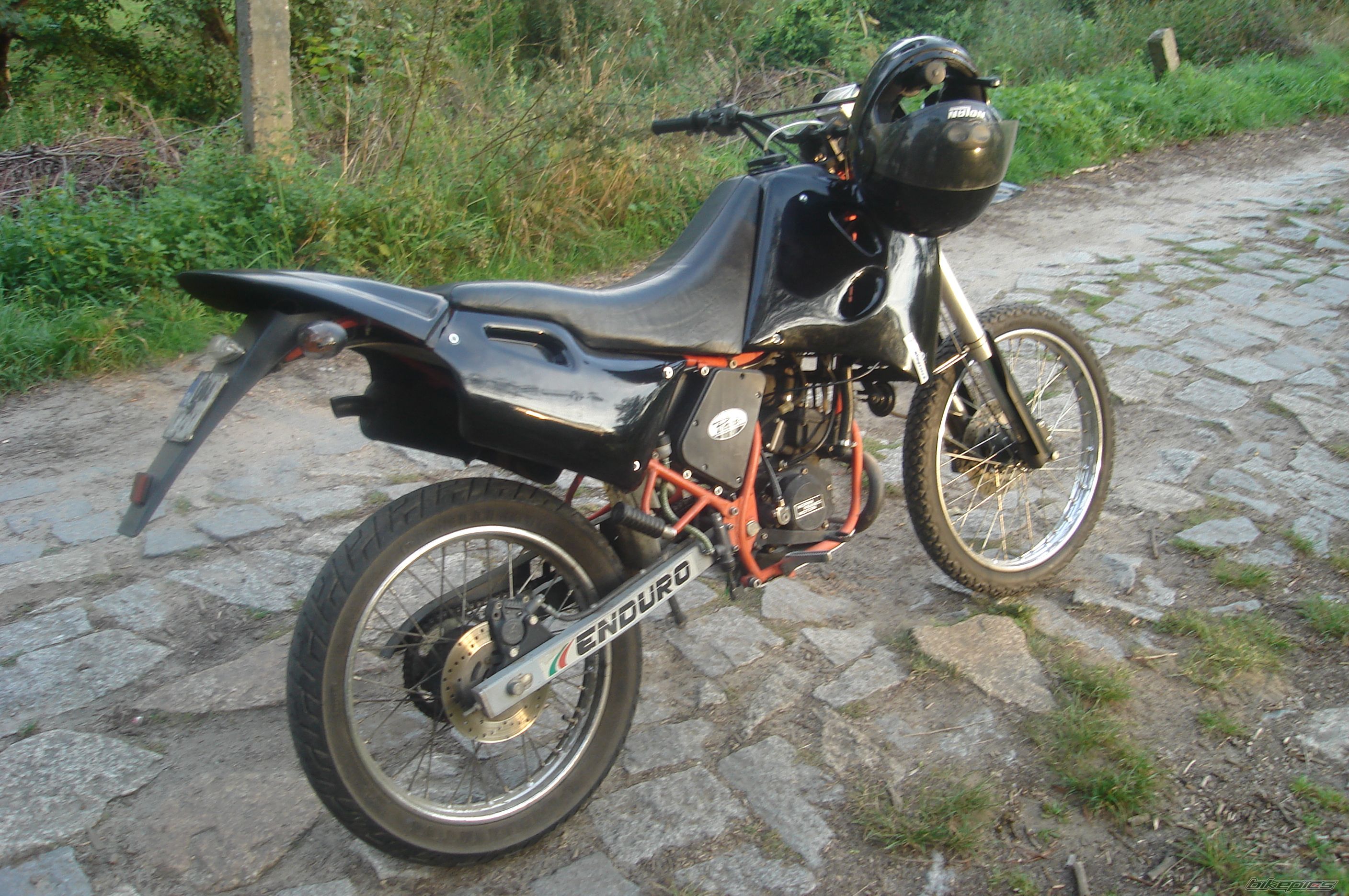 Photo 1644374