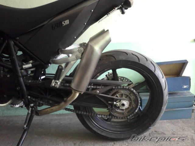 Photo 1645093