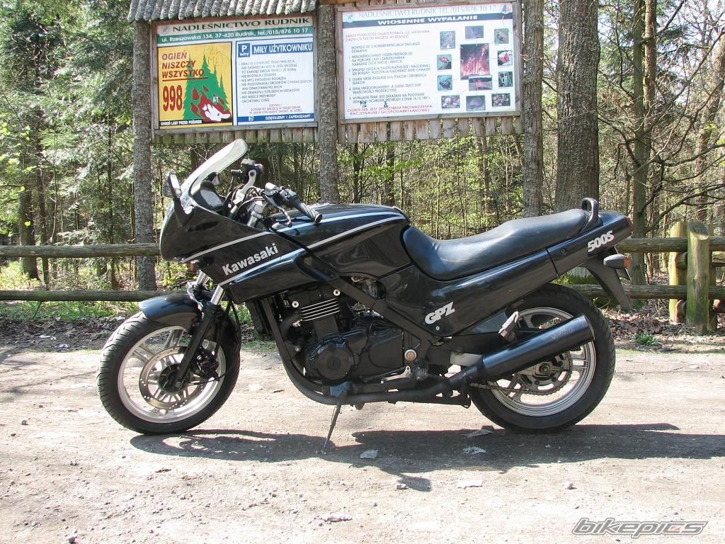 Photo 1645096