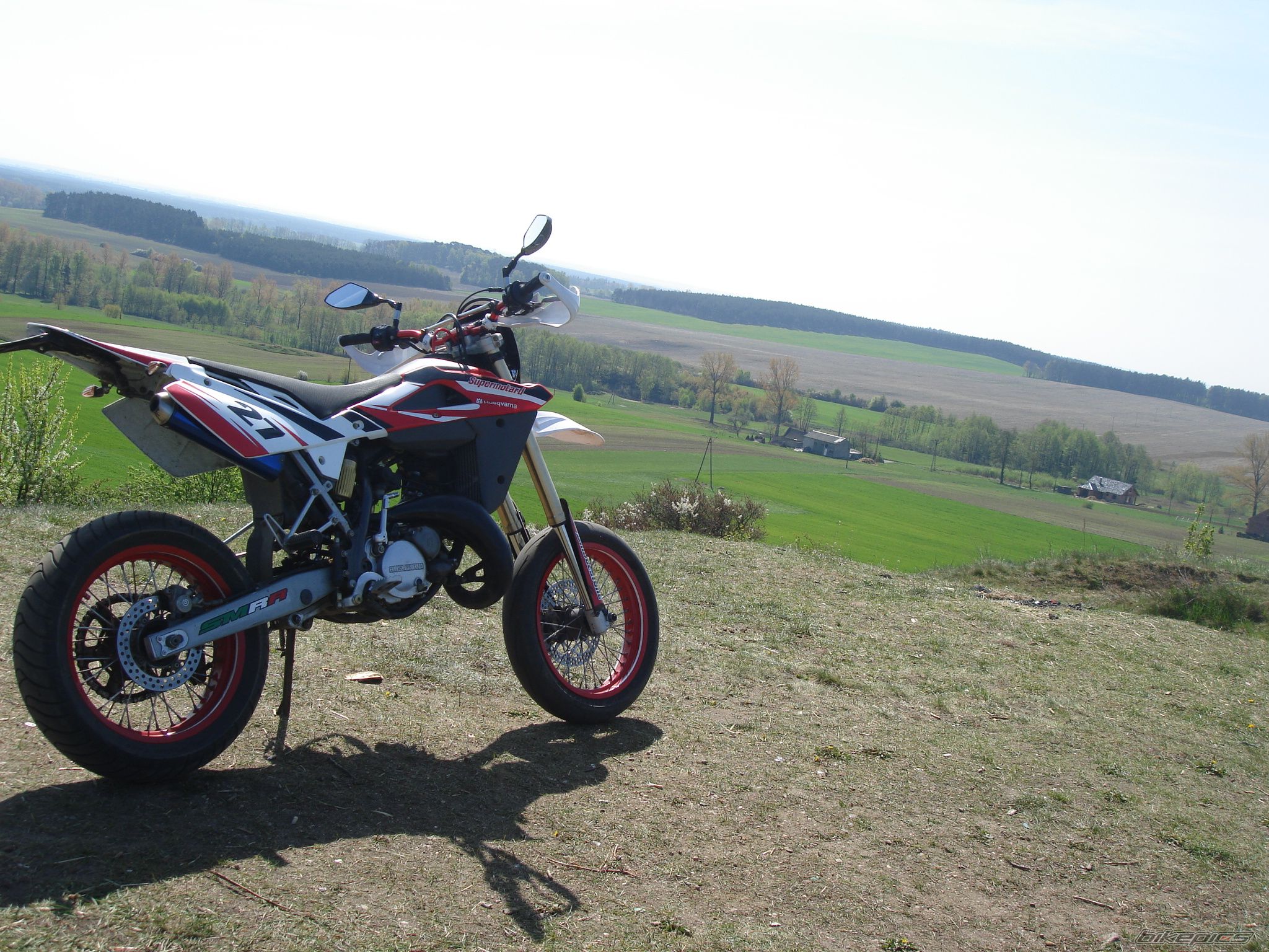 Photo 1645104