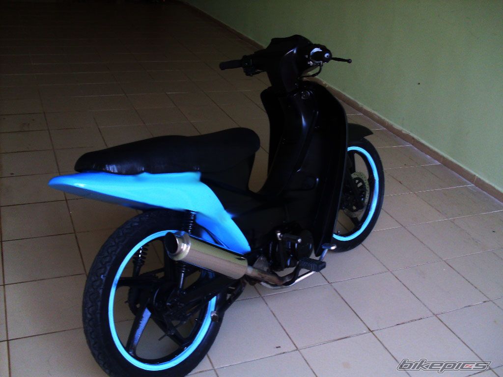 Photo 1645276