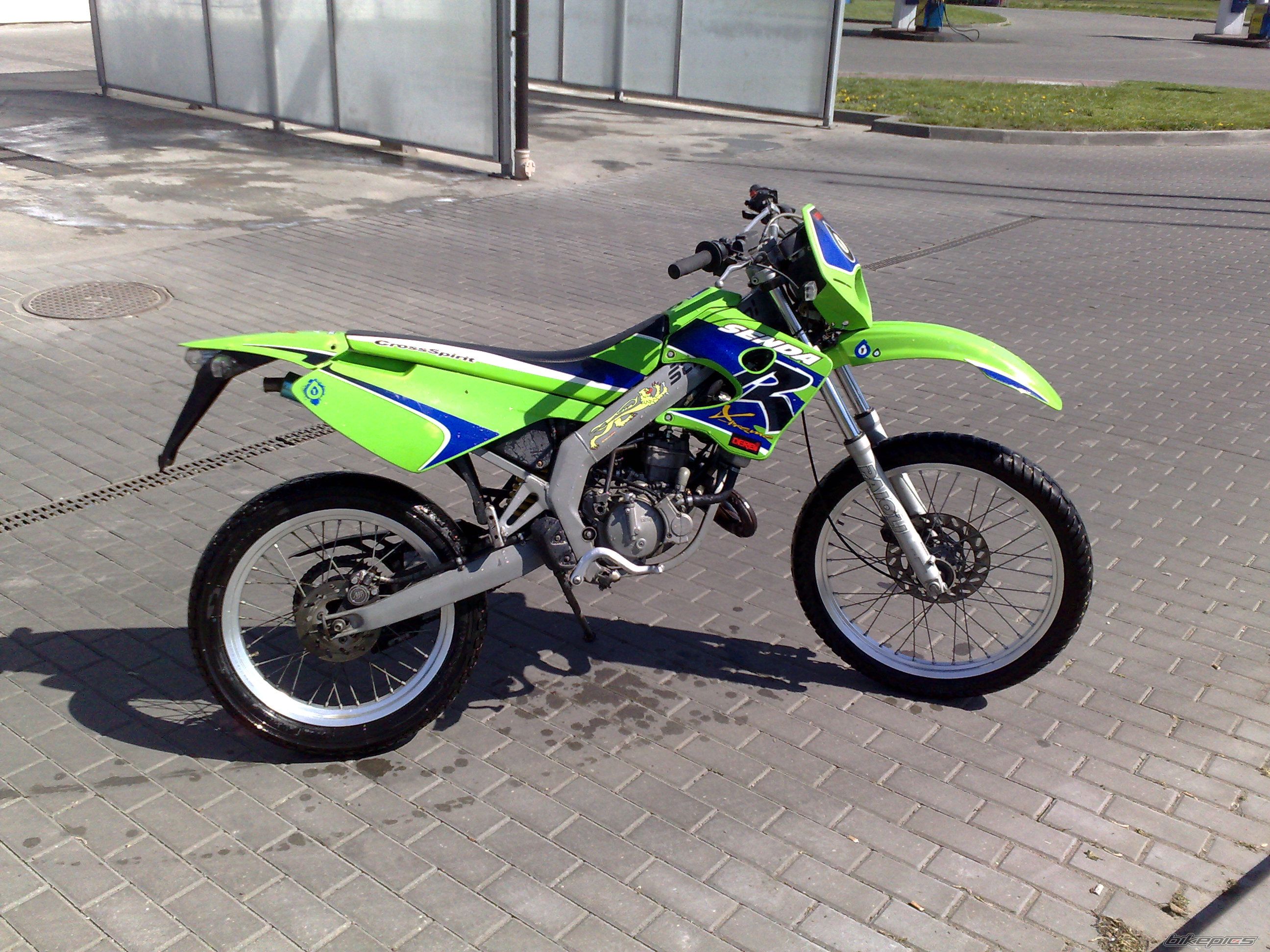 Photo 1645345