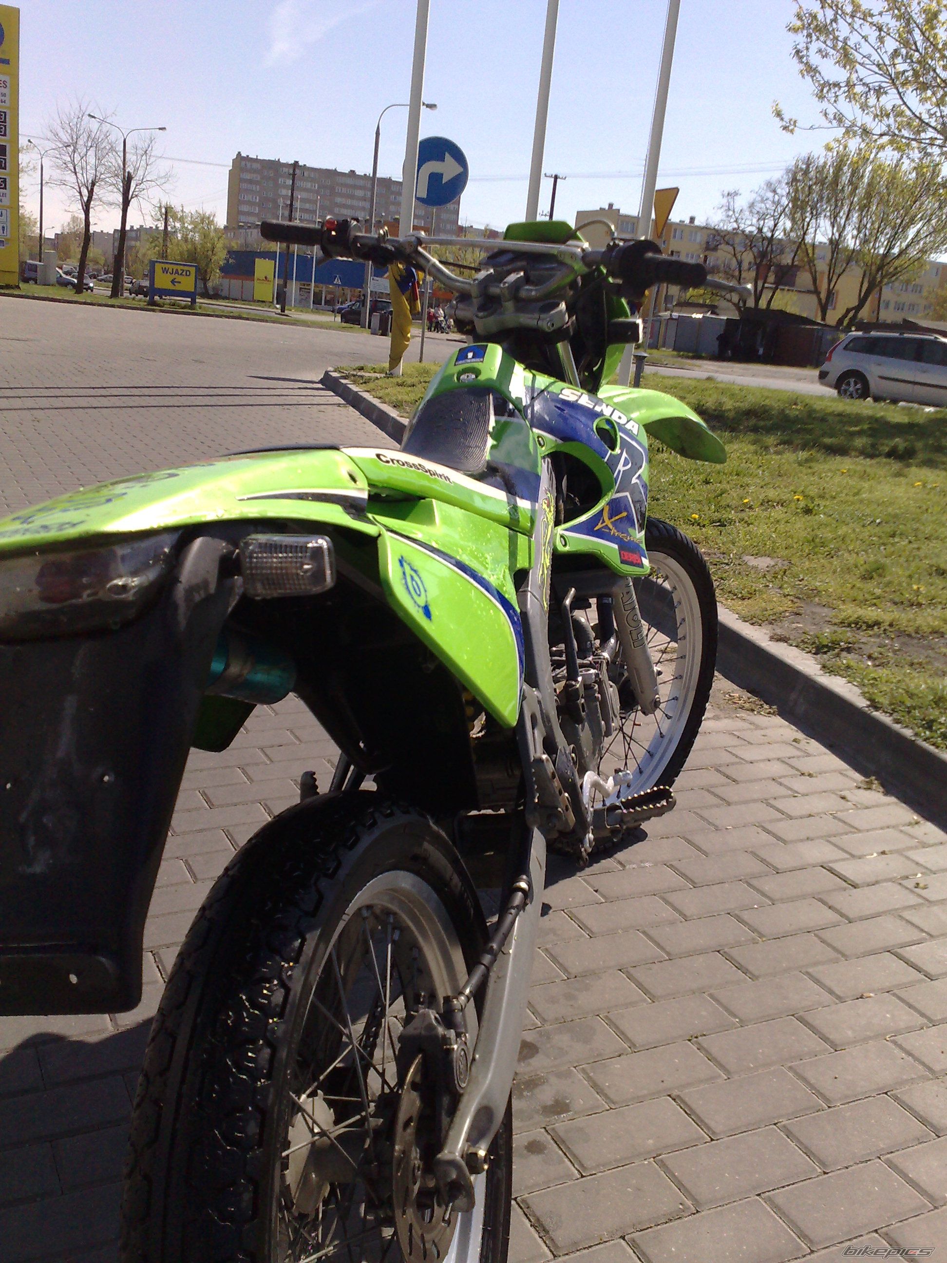 Photo 1645349