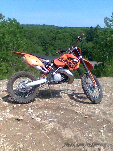 Photo 1645369