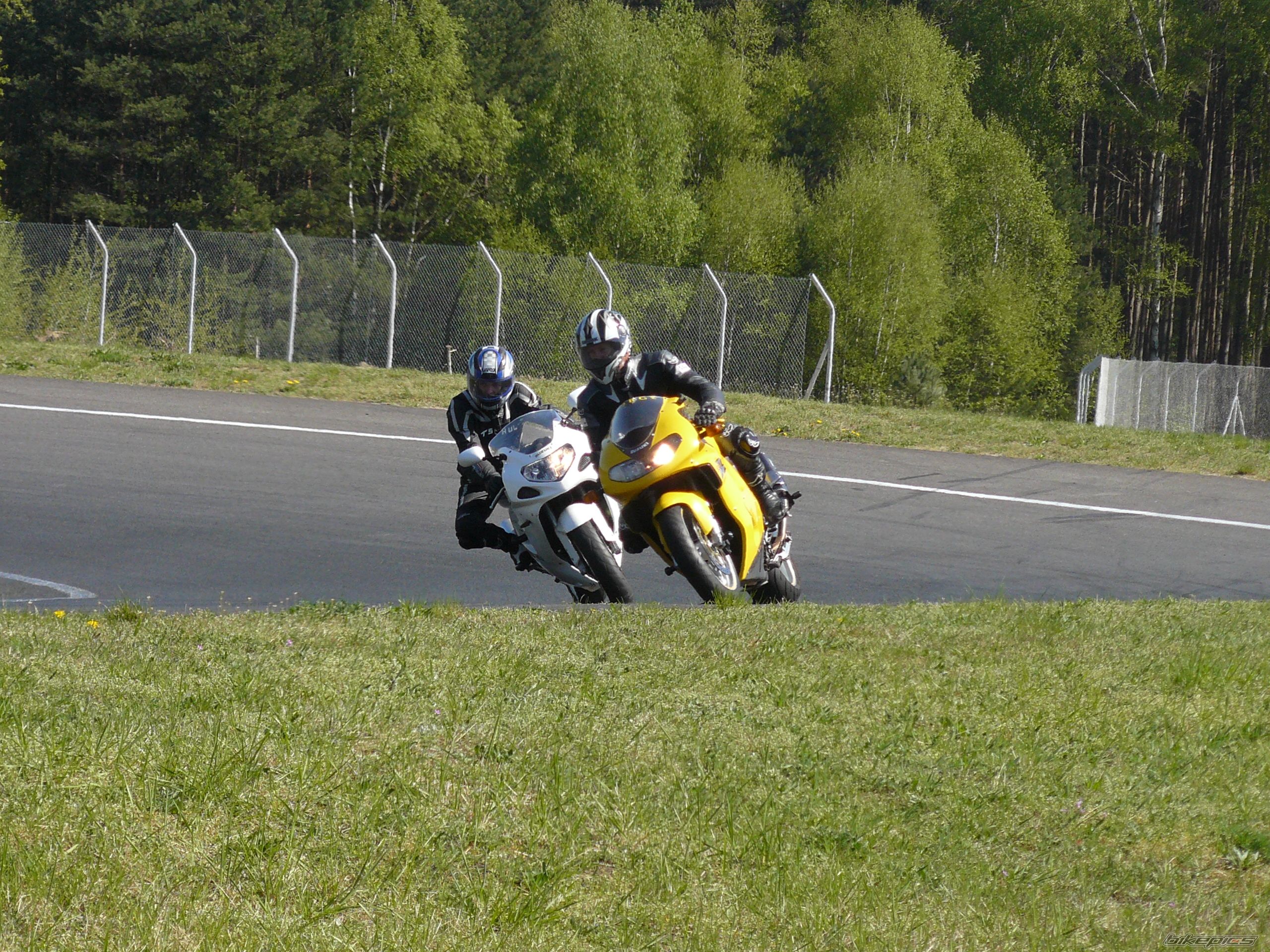 Photo 1645425