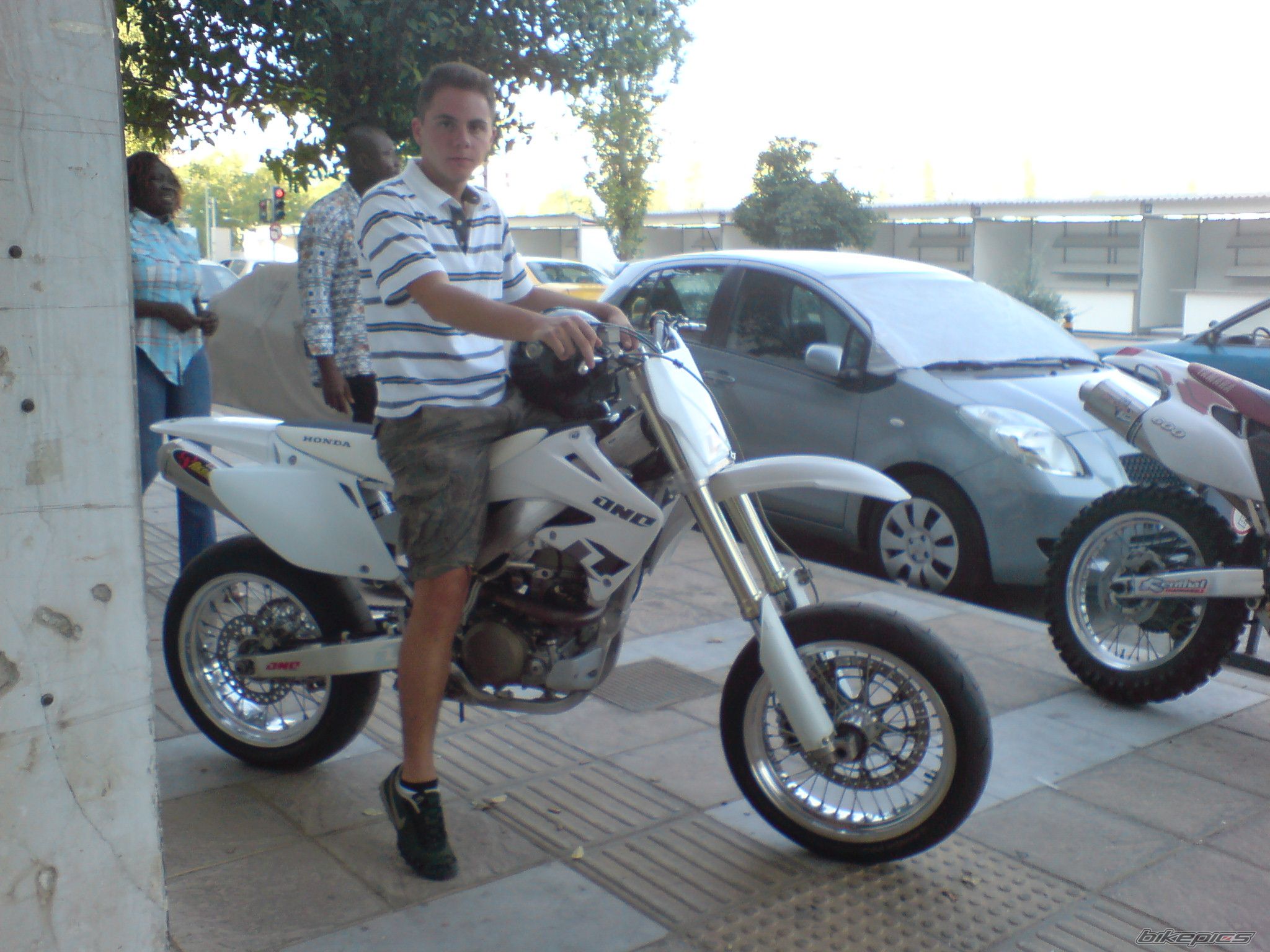 Photo 1645434
