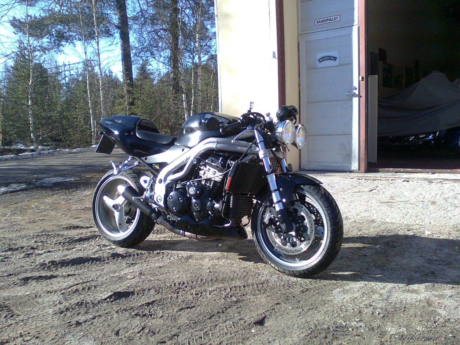 Photo 1645457