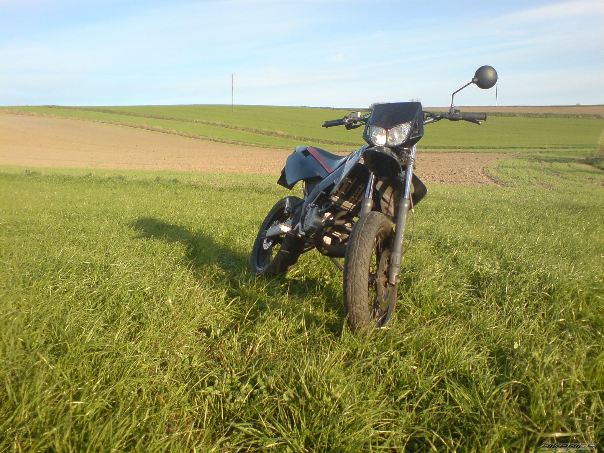 Bike Photo 1645460