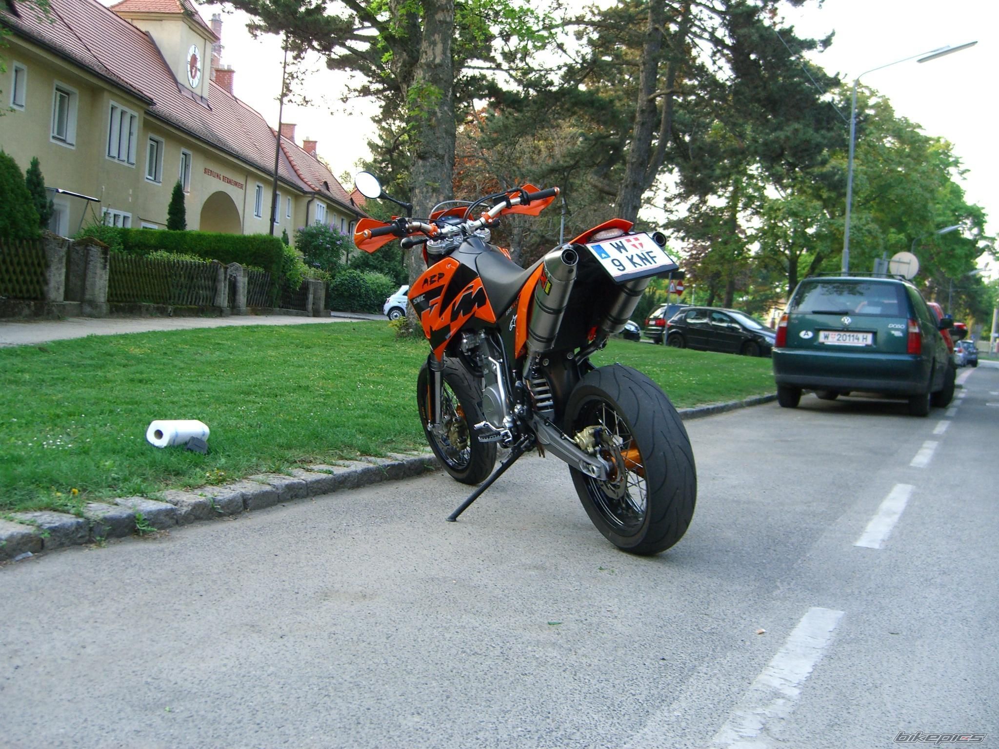 Photo 1645476
