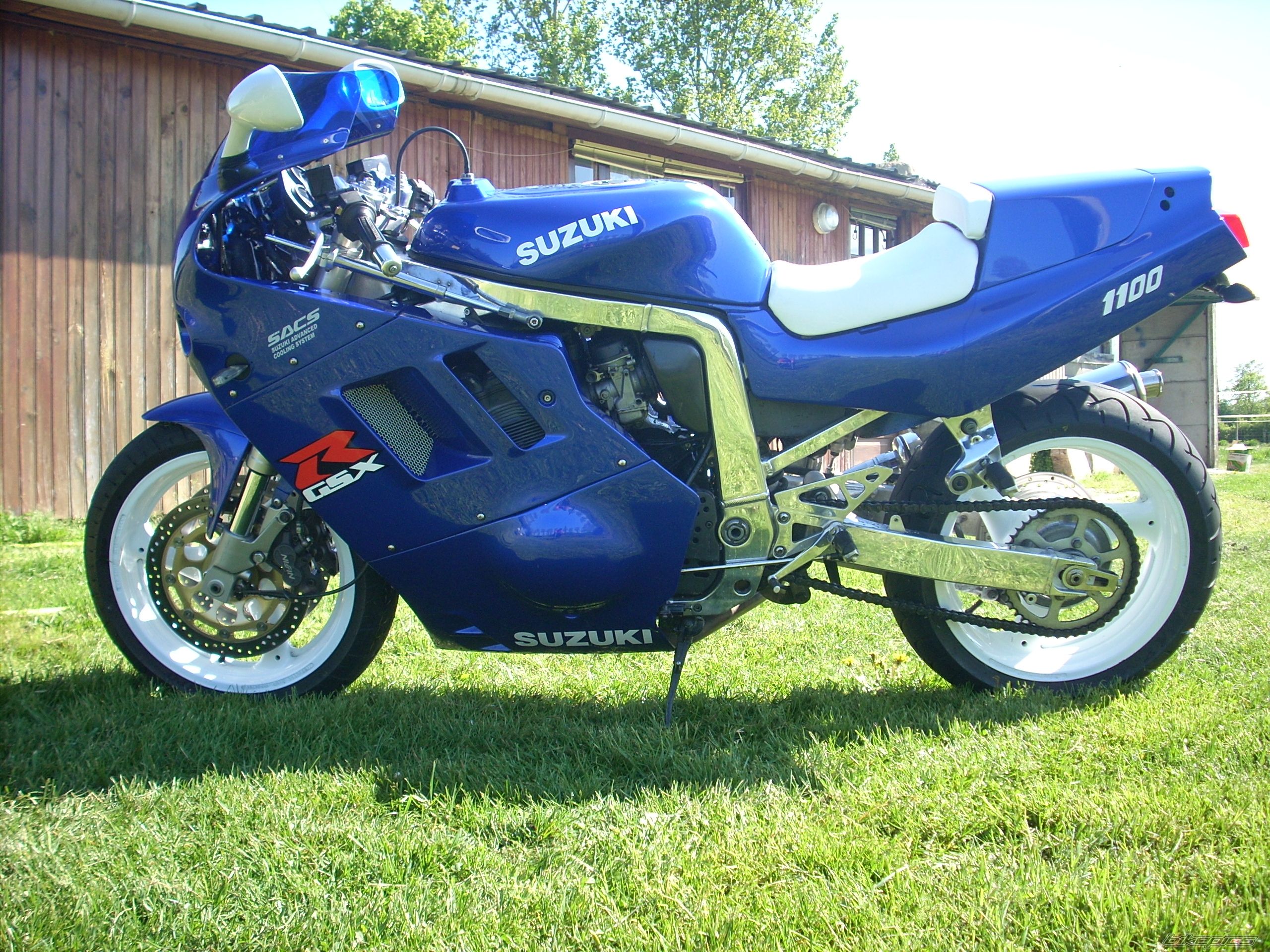 Bike Photo 1645563