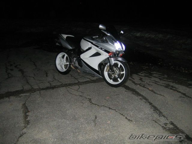 Photo 1645599