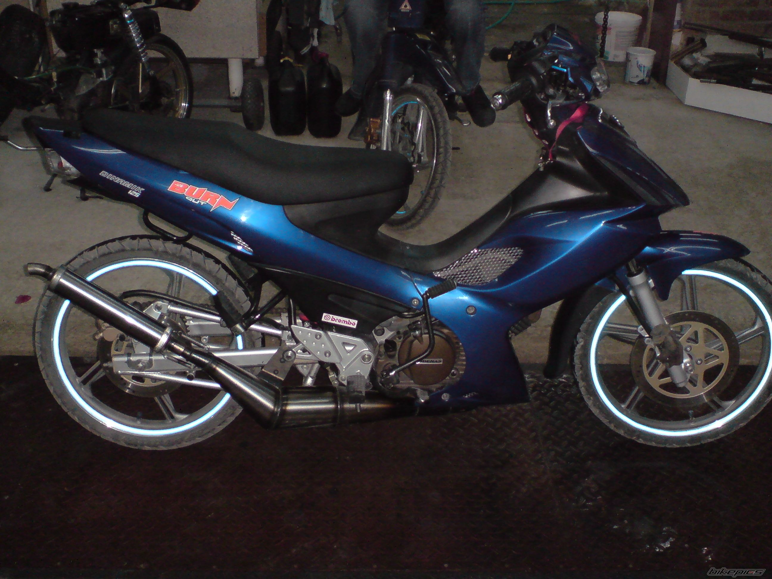 Photo 1645640
