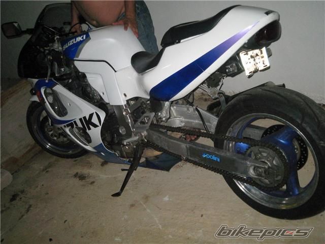 Photo 1645843