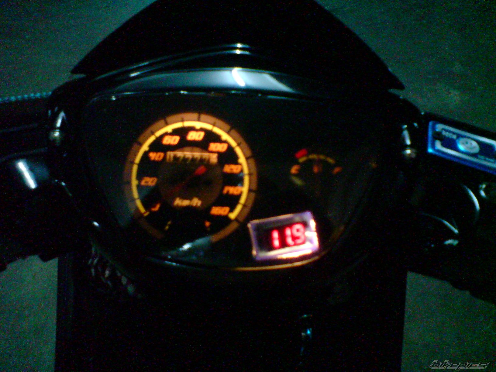 Photo 1645992