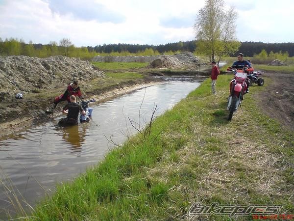 Photo 1646042