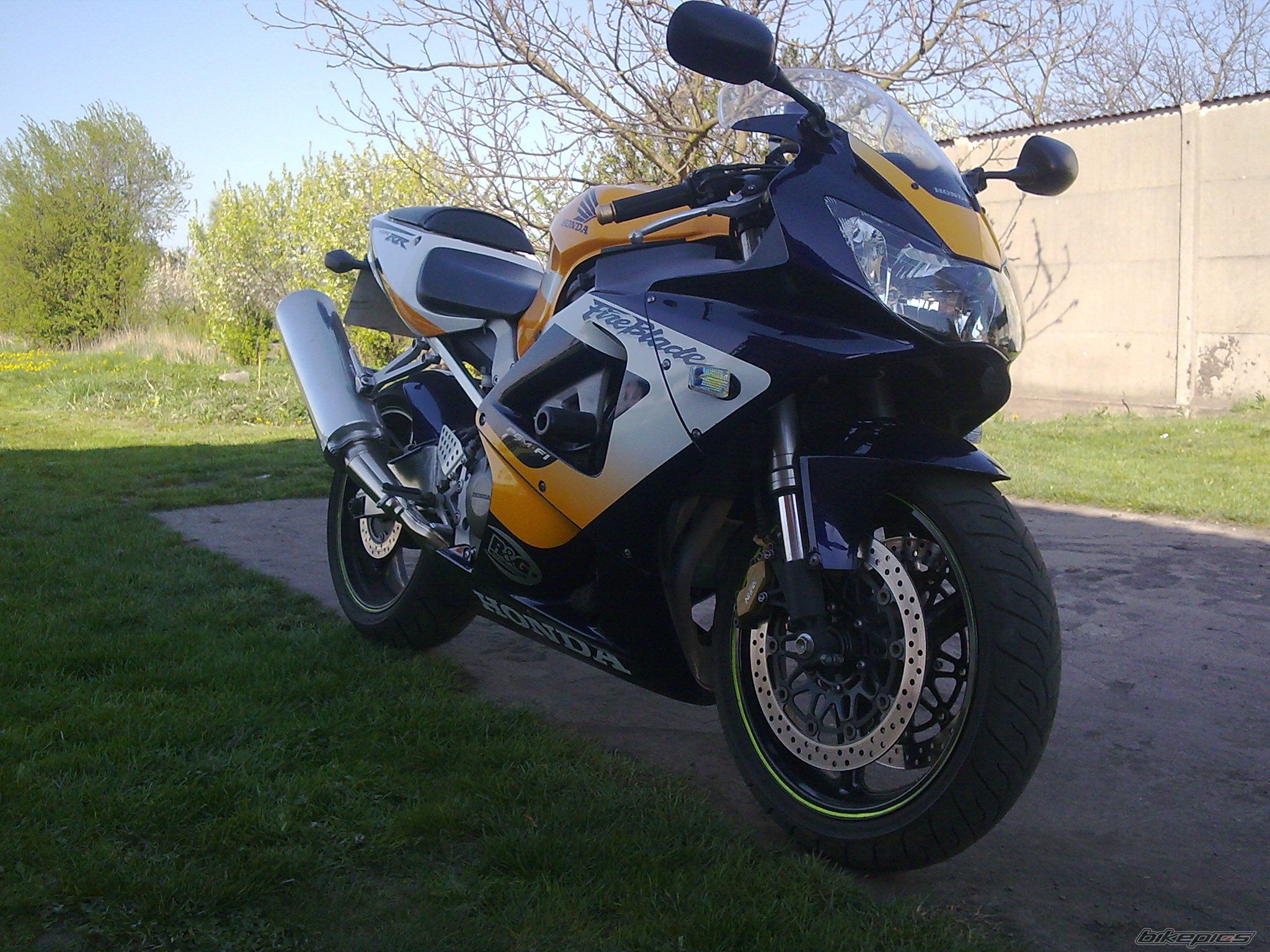 Photo 1646099