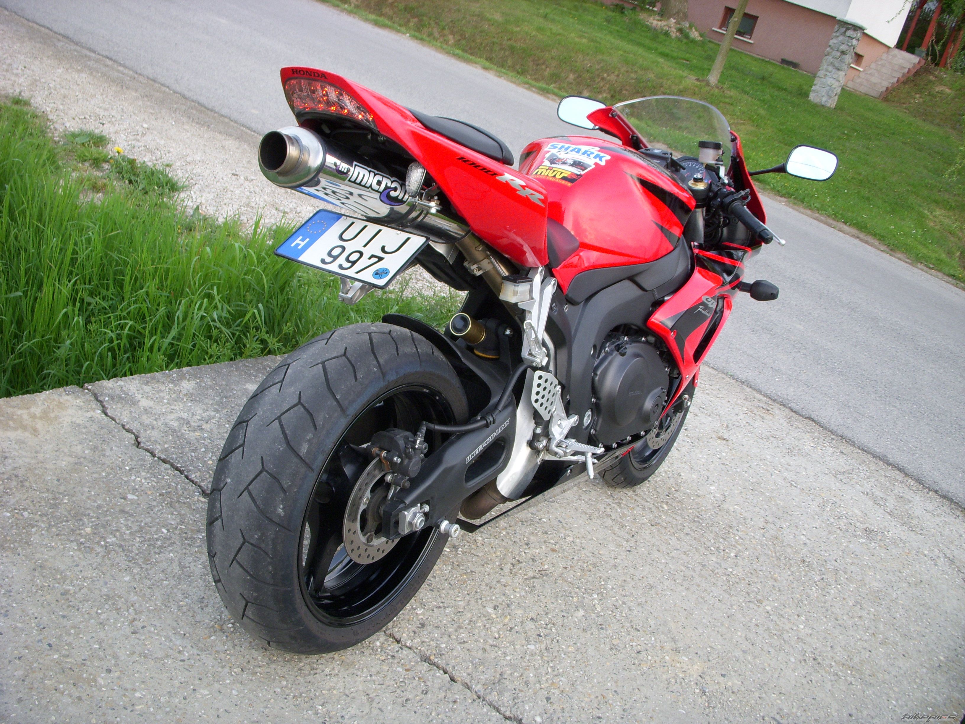 Photo 1646139