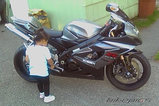 Photo 1646142