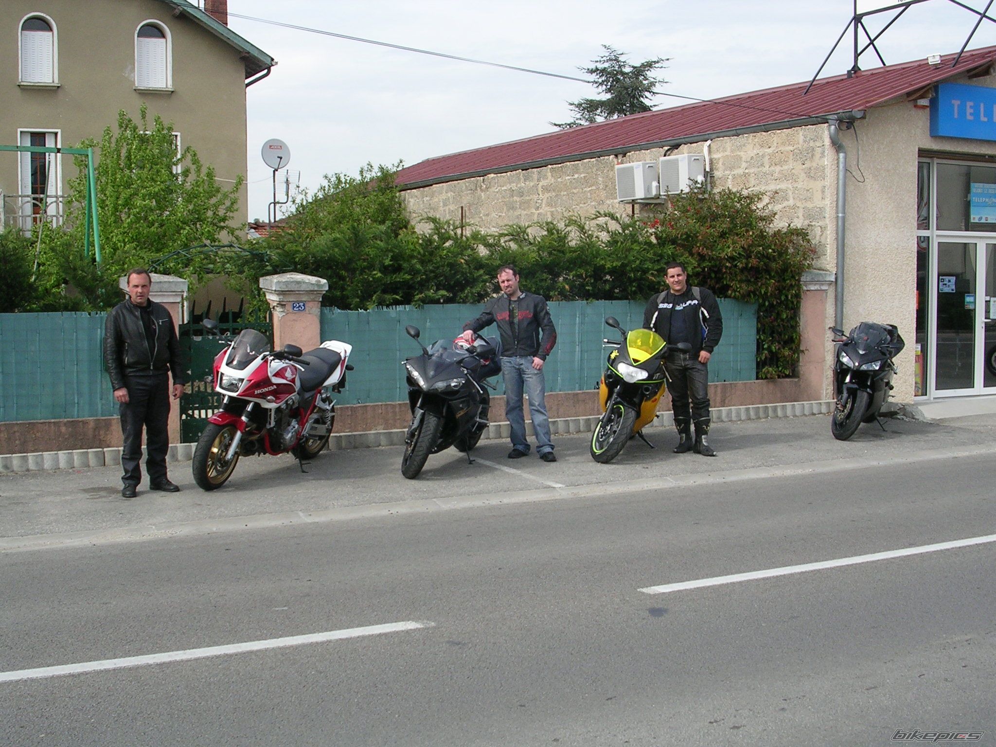Photo 1646341