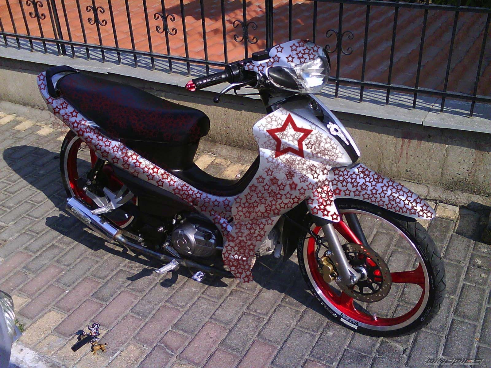 Photo 1646375