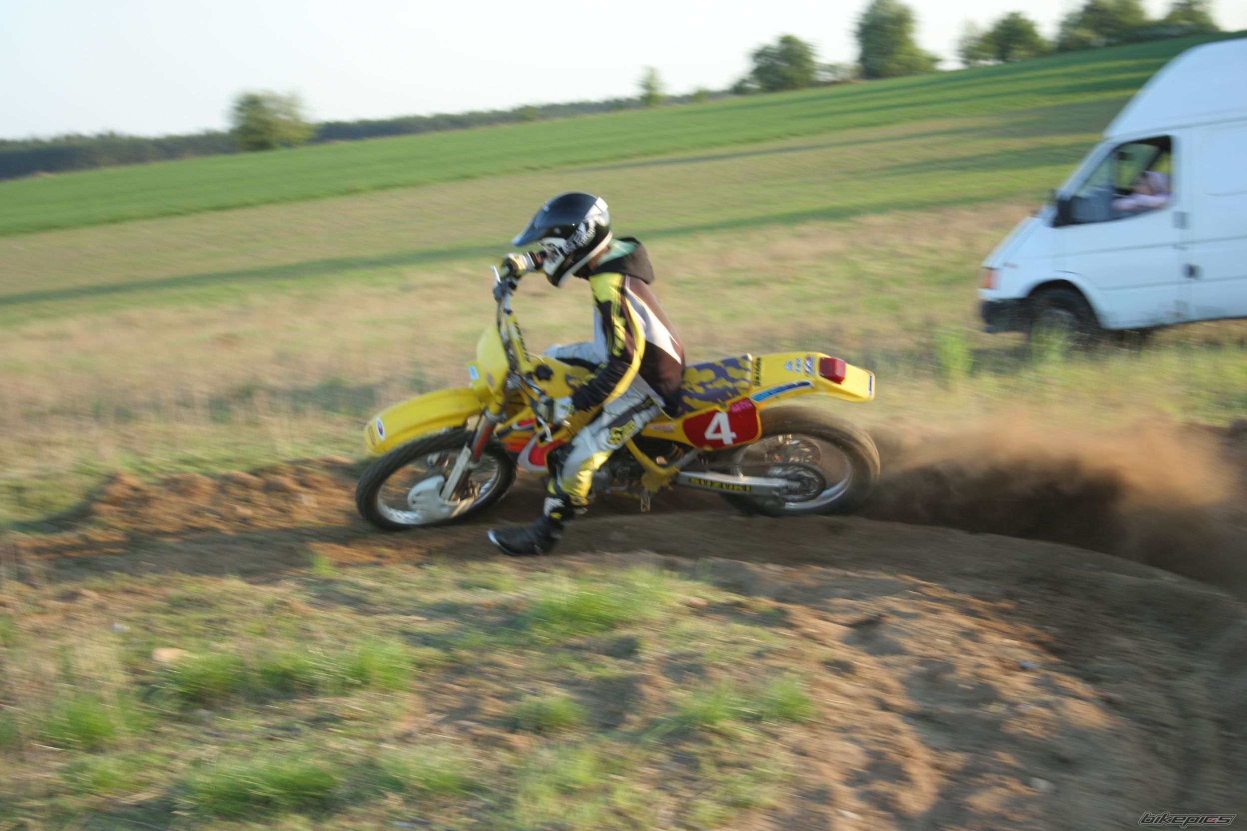 Photo 1646435