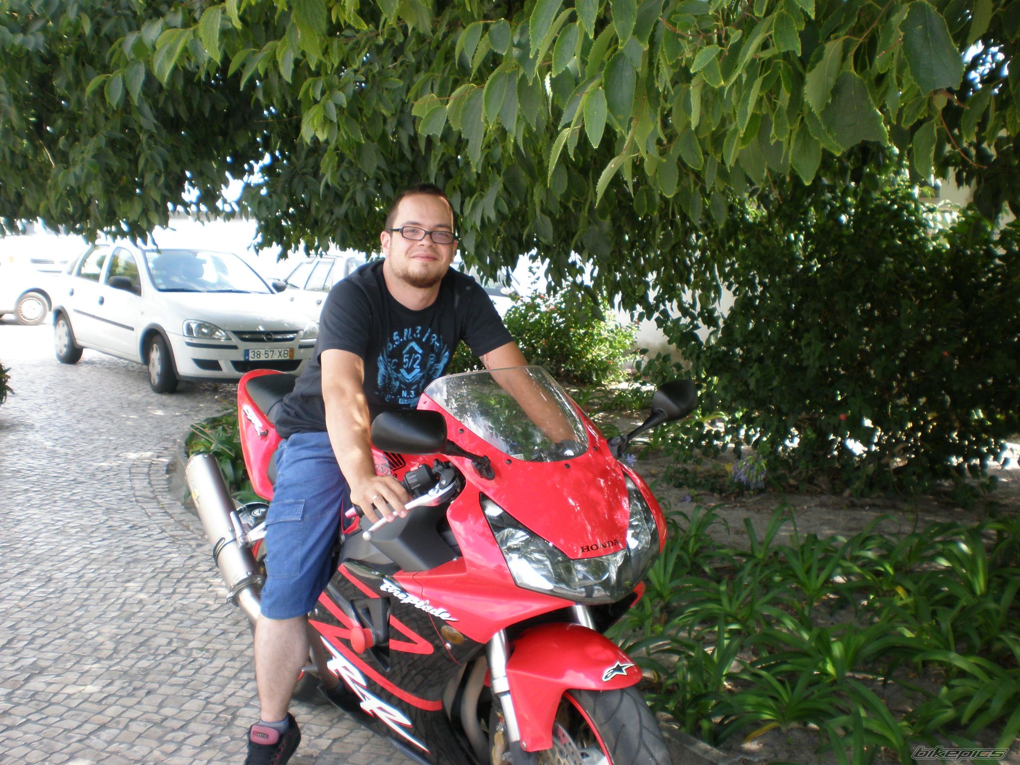 Photo 1646681