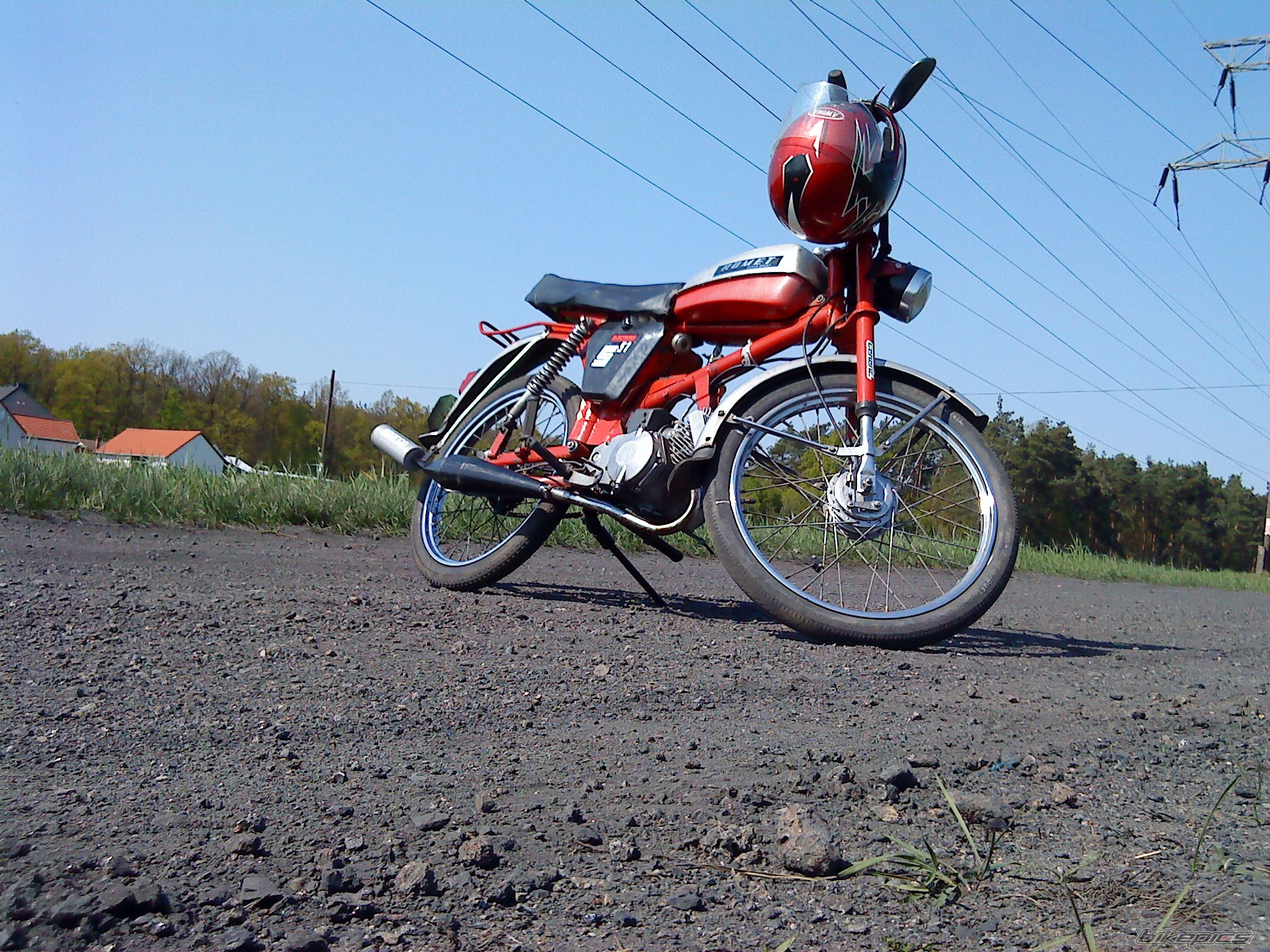 Photo 1646689