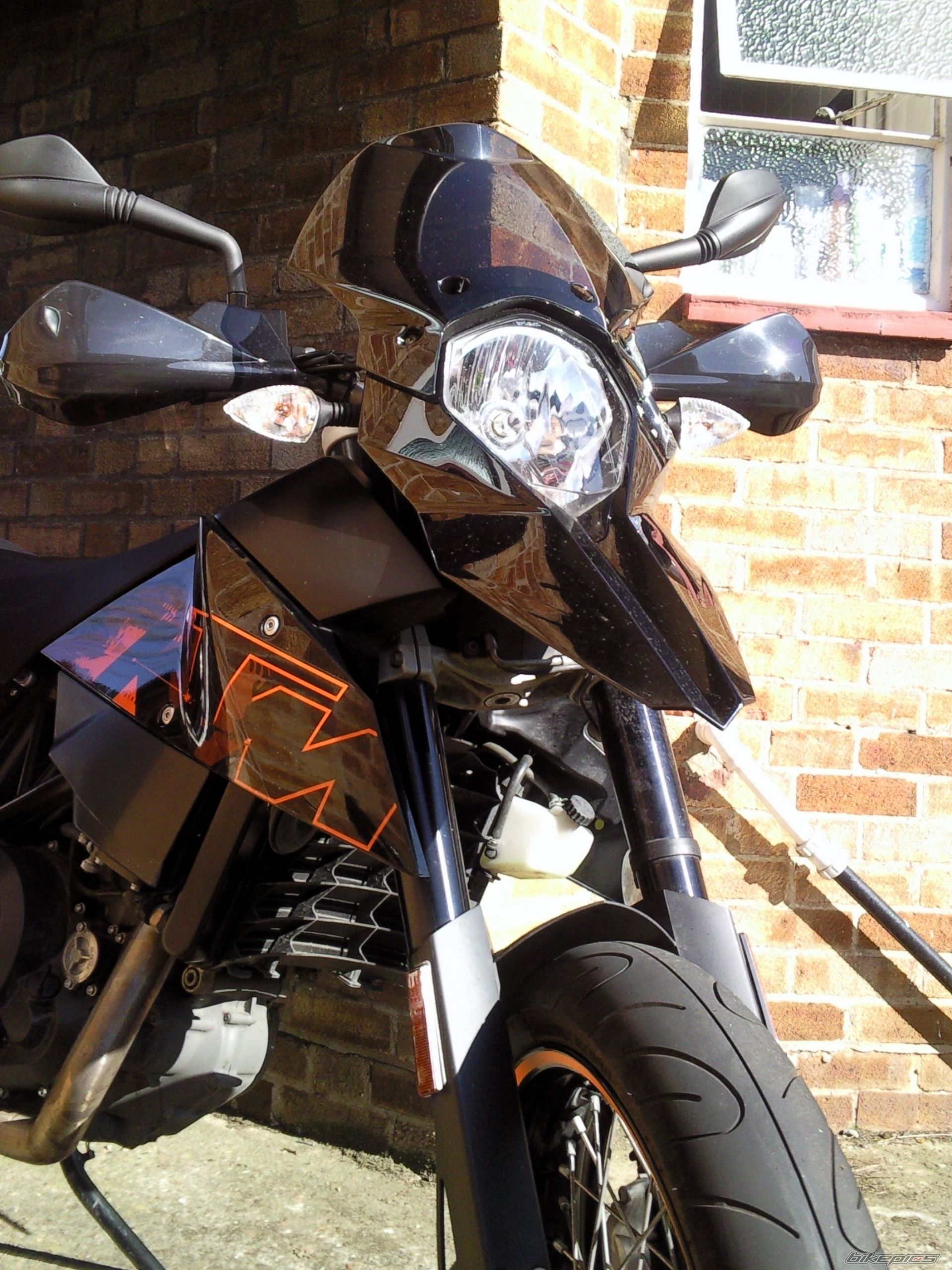 Photo 1647648