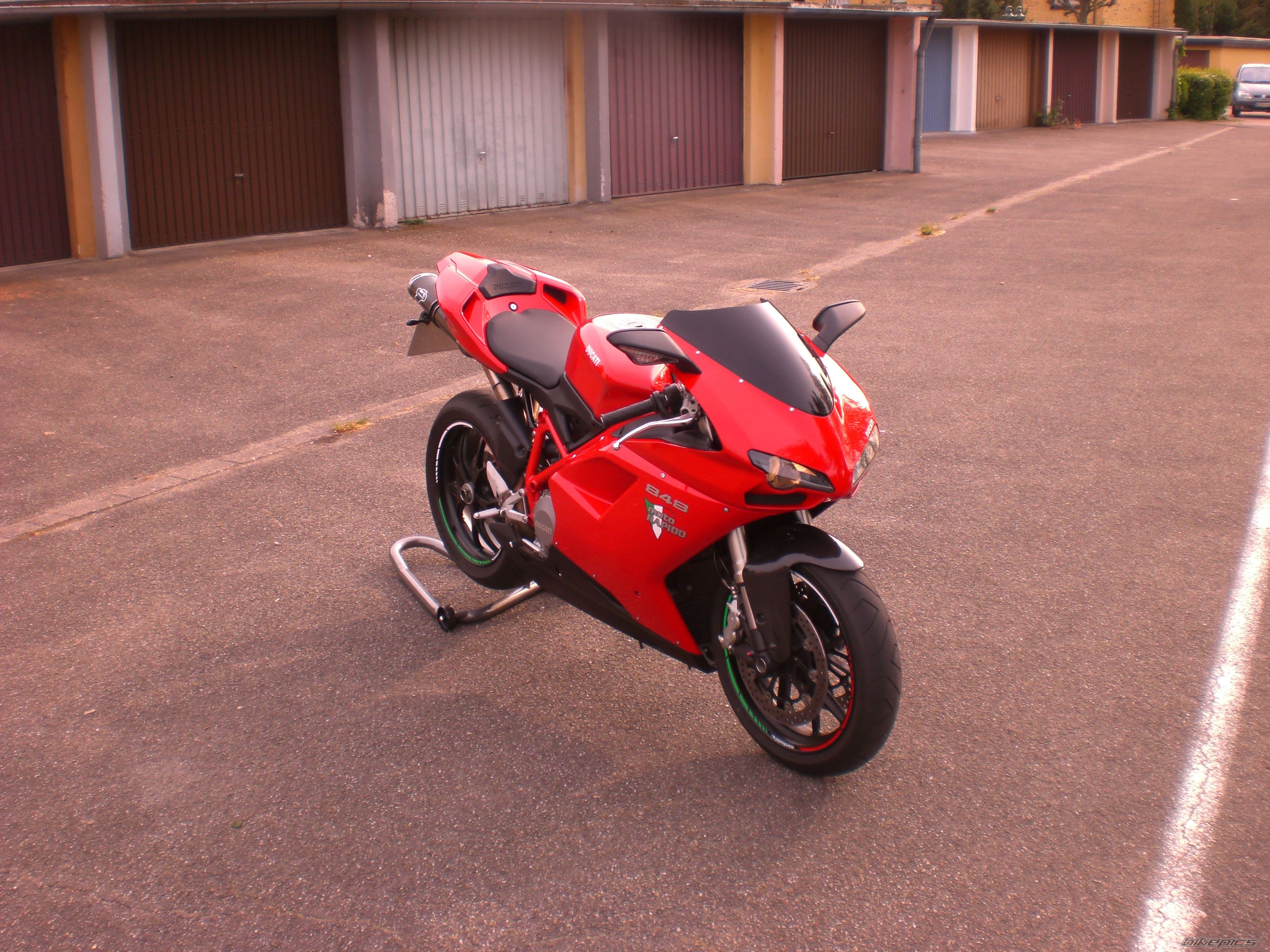 Photo 1647992