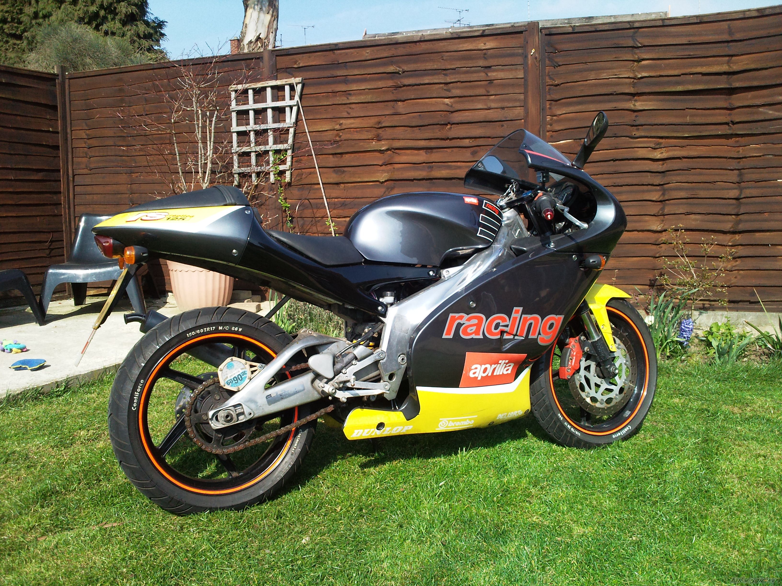 Photo 1648436