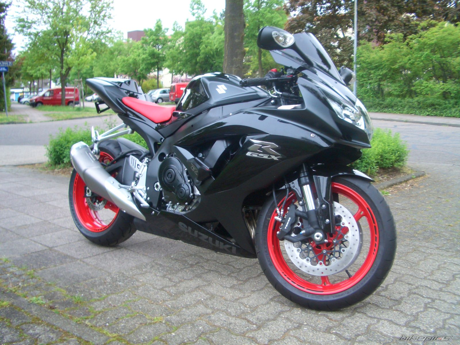 Photo 1648516