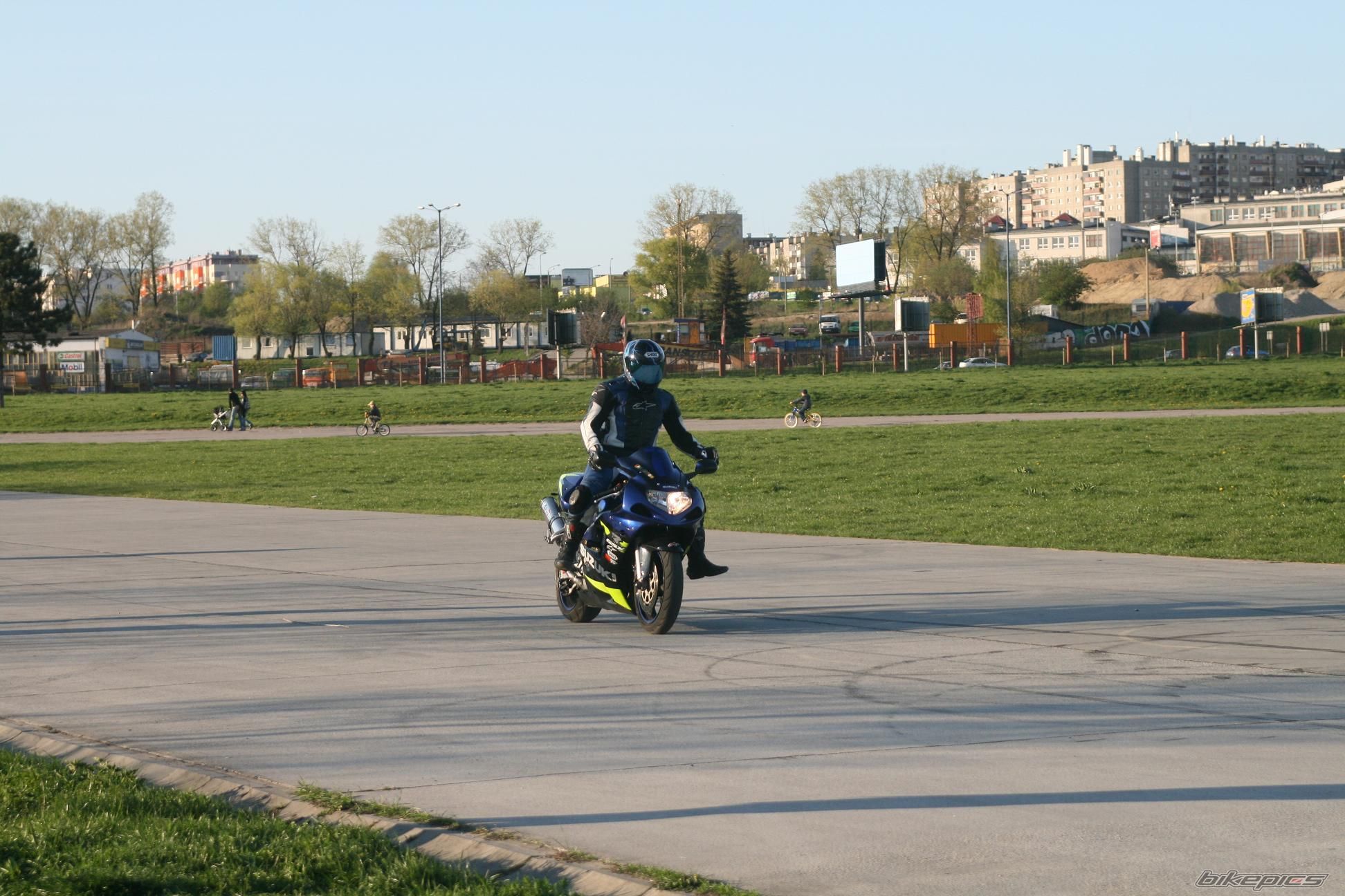 Bike Photo 1648675