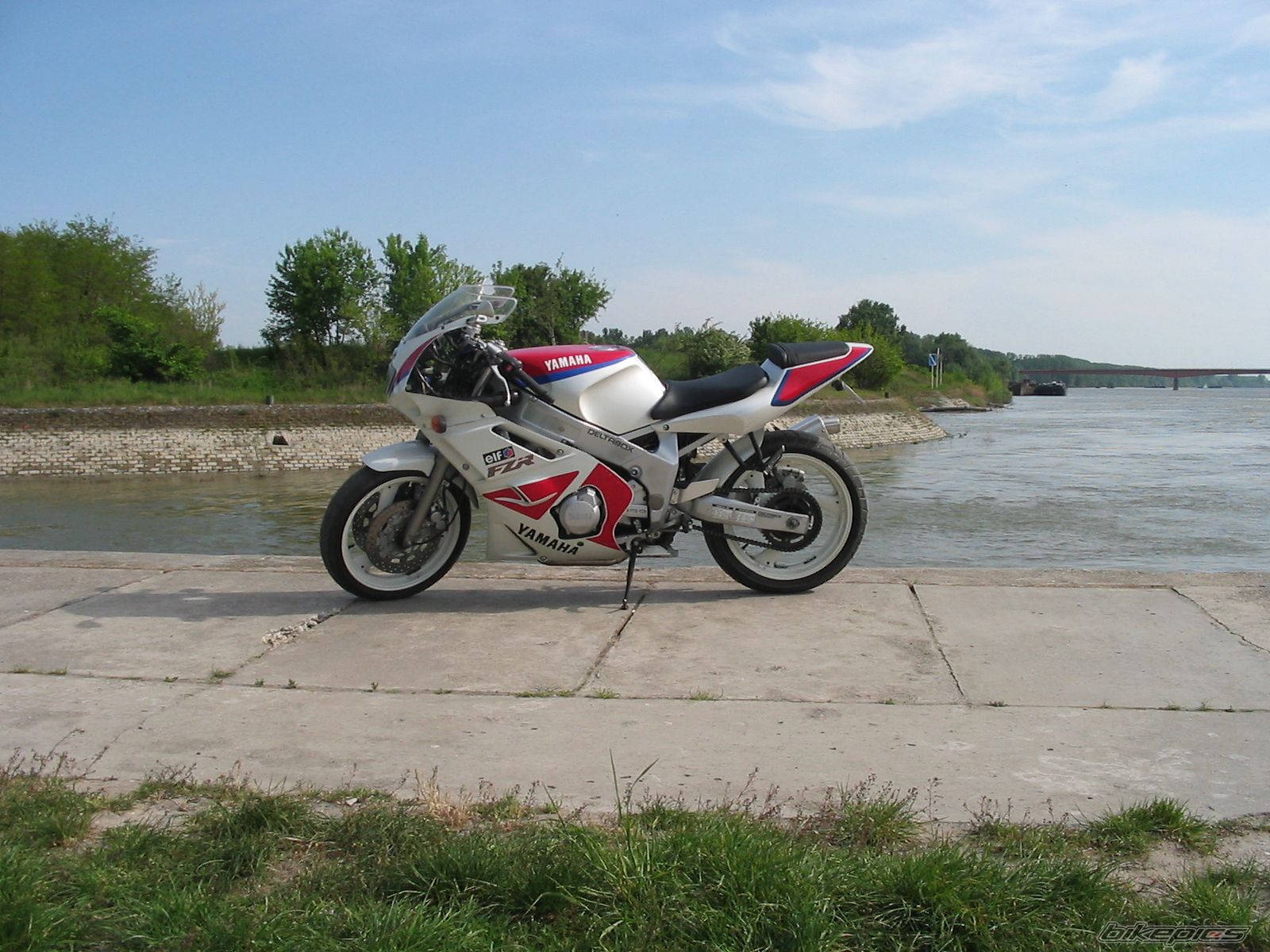 Photo 1648863