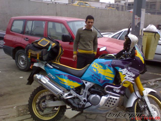 Photo 1648899