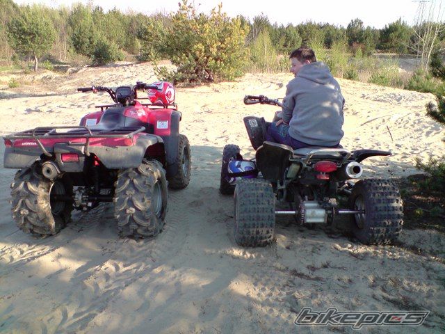 Photo 1649138