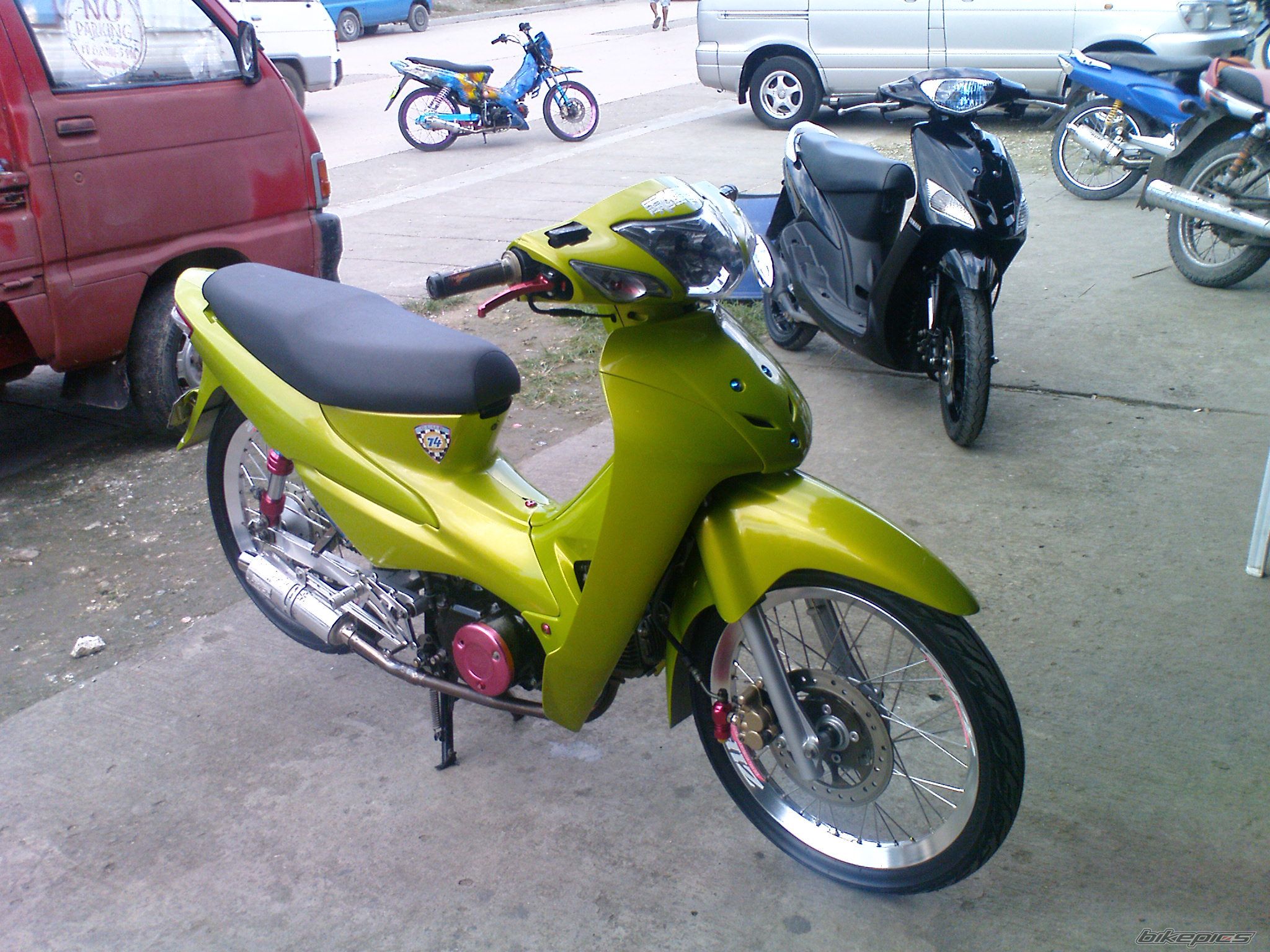 Photo 1649425