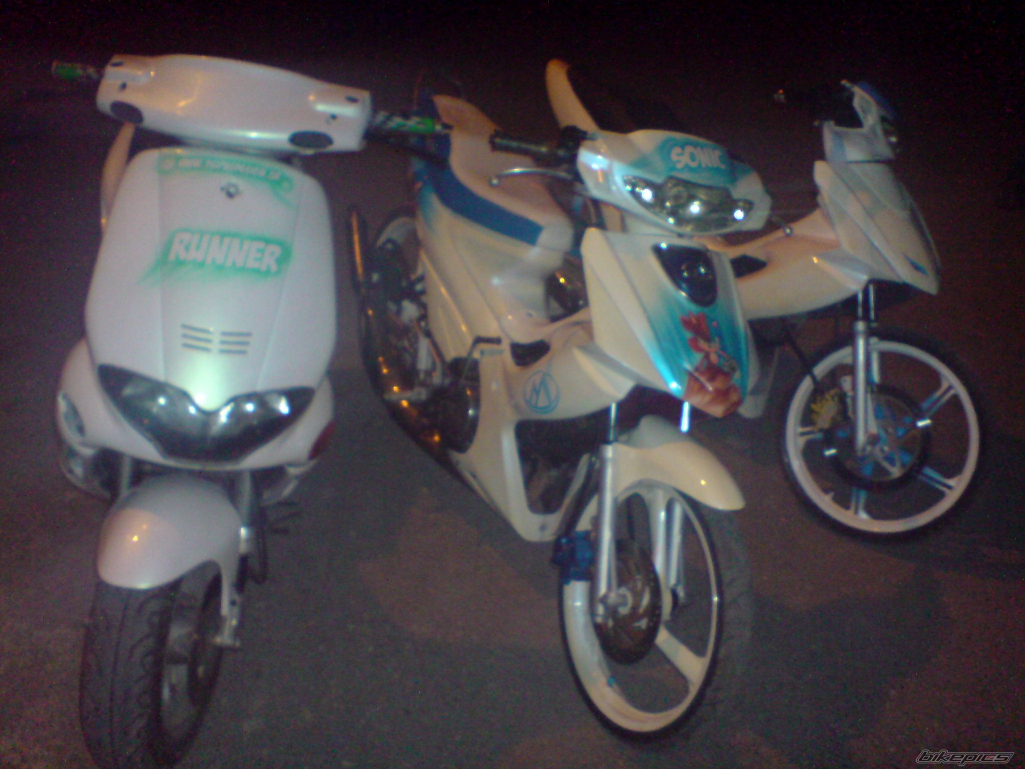Photo 1649569