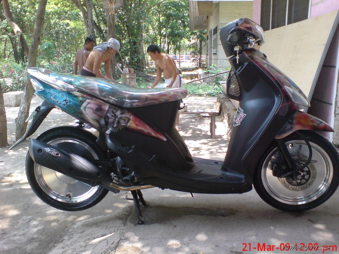 Bike Photo 1649855