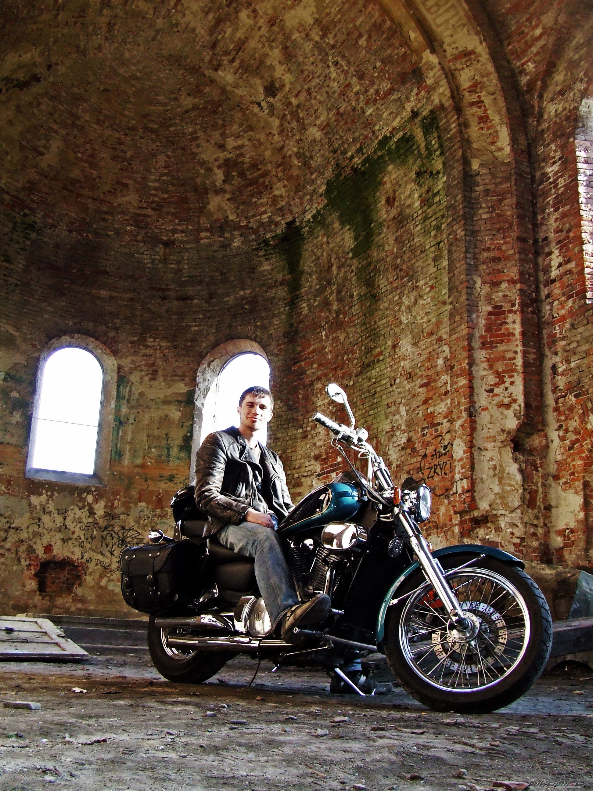 Bike Photo 1649879