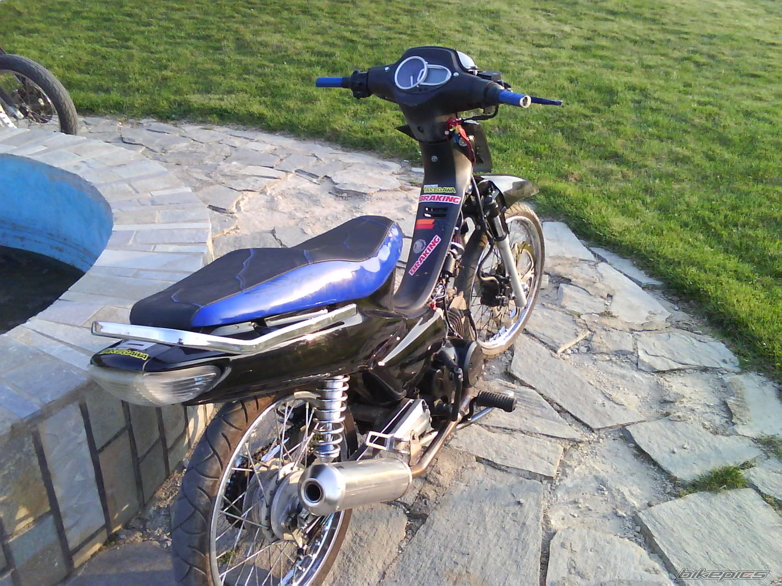 Photo 1649952