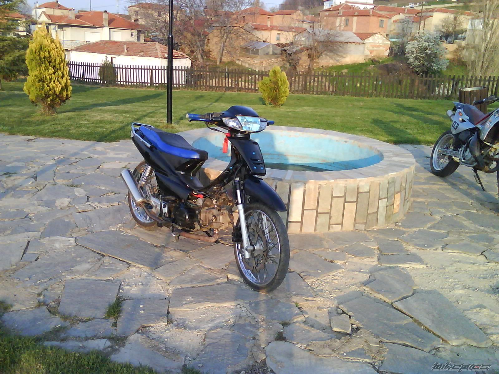Photo 1649959