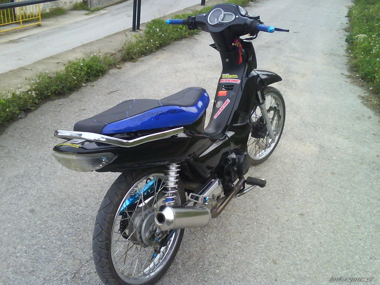 Photo 1649977