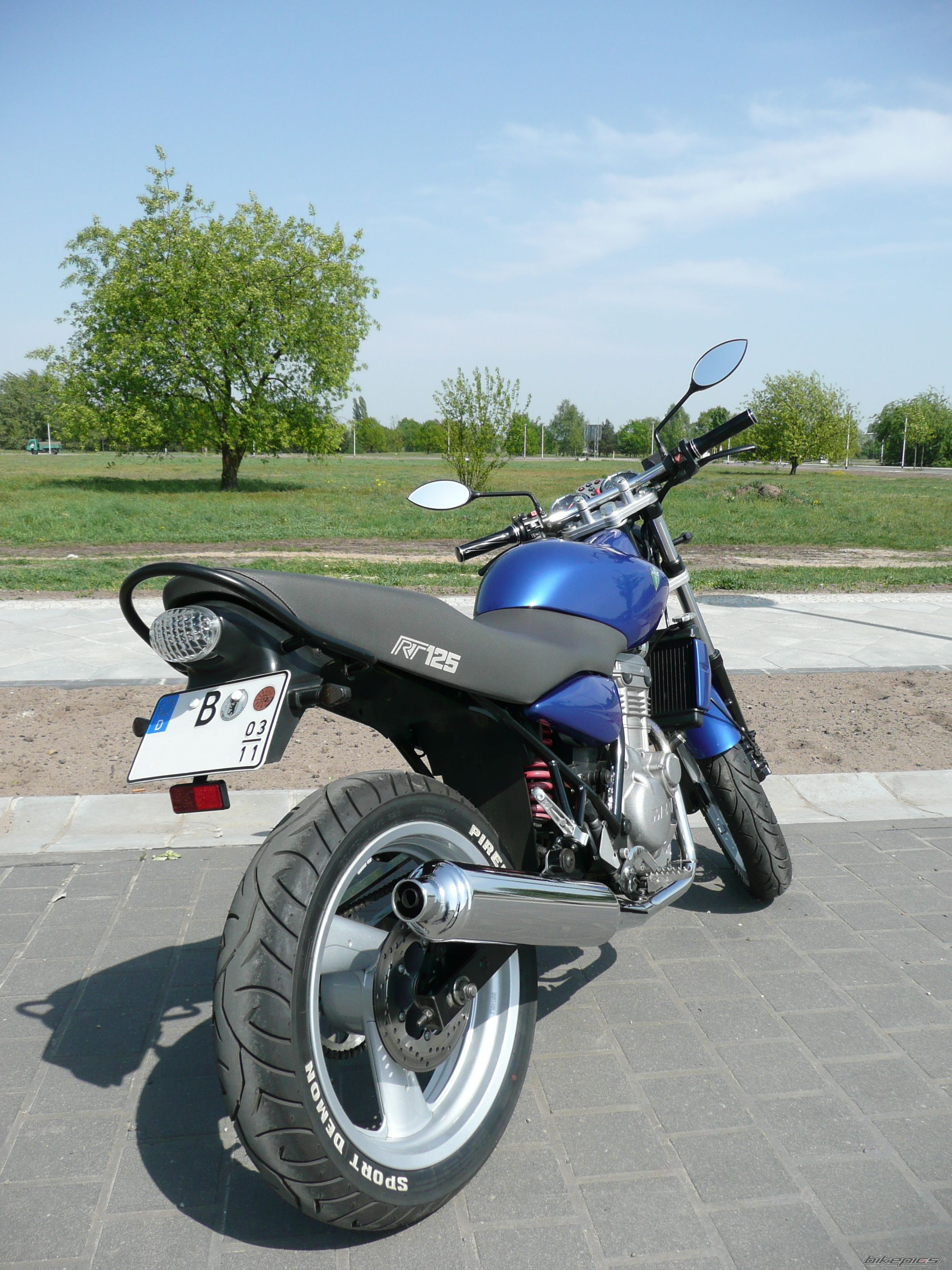 Photo 1650262