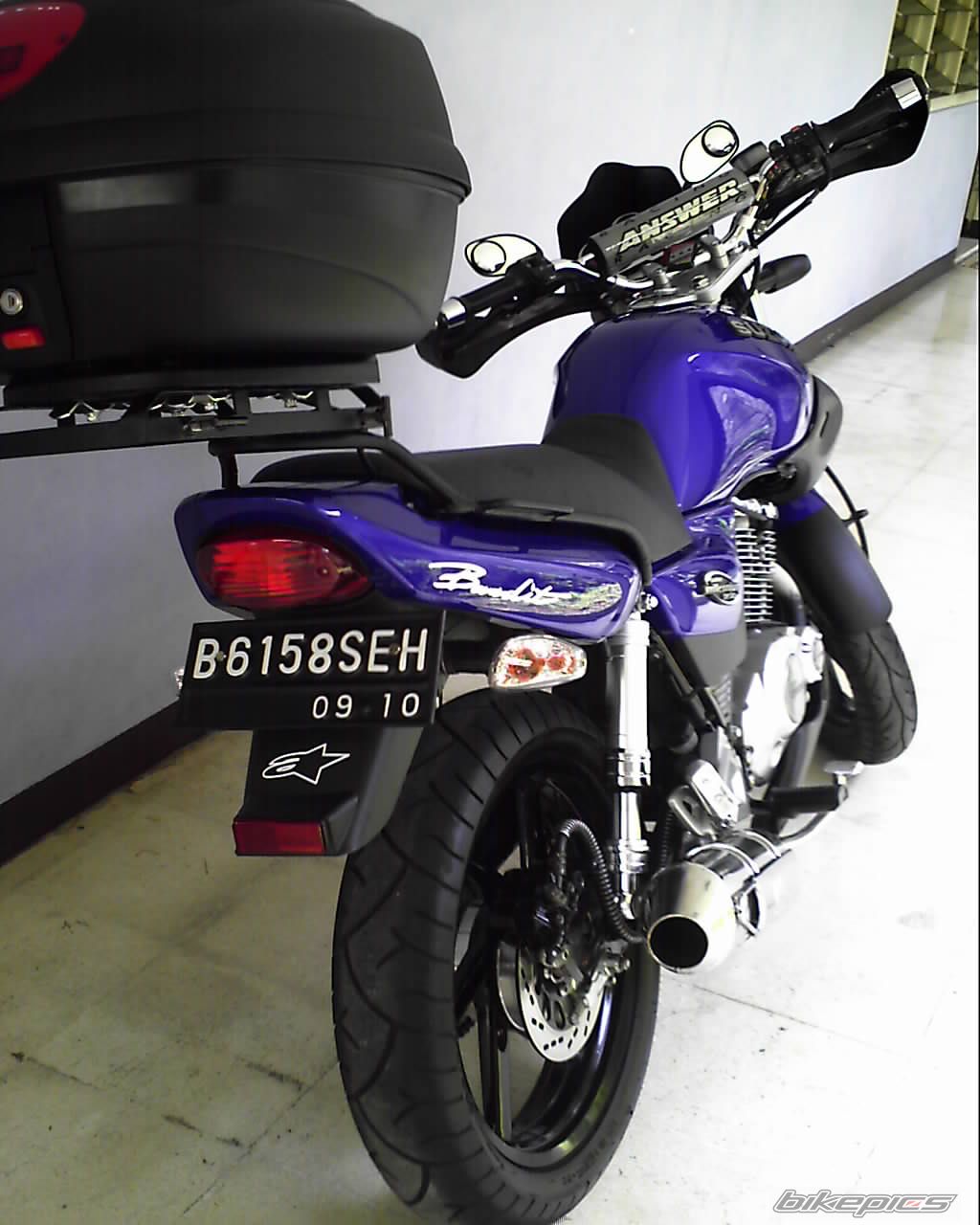 Photo 1650697