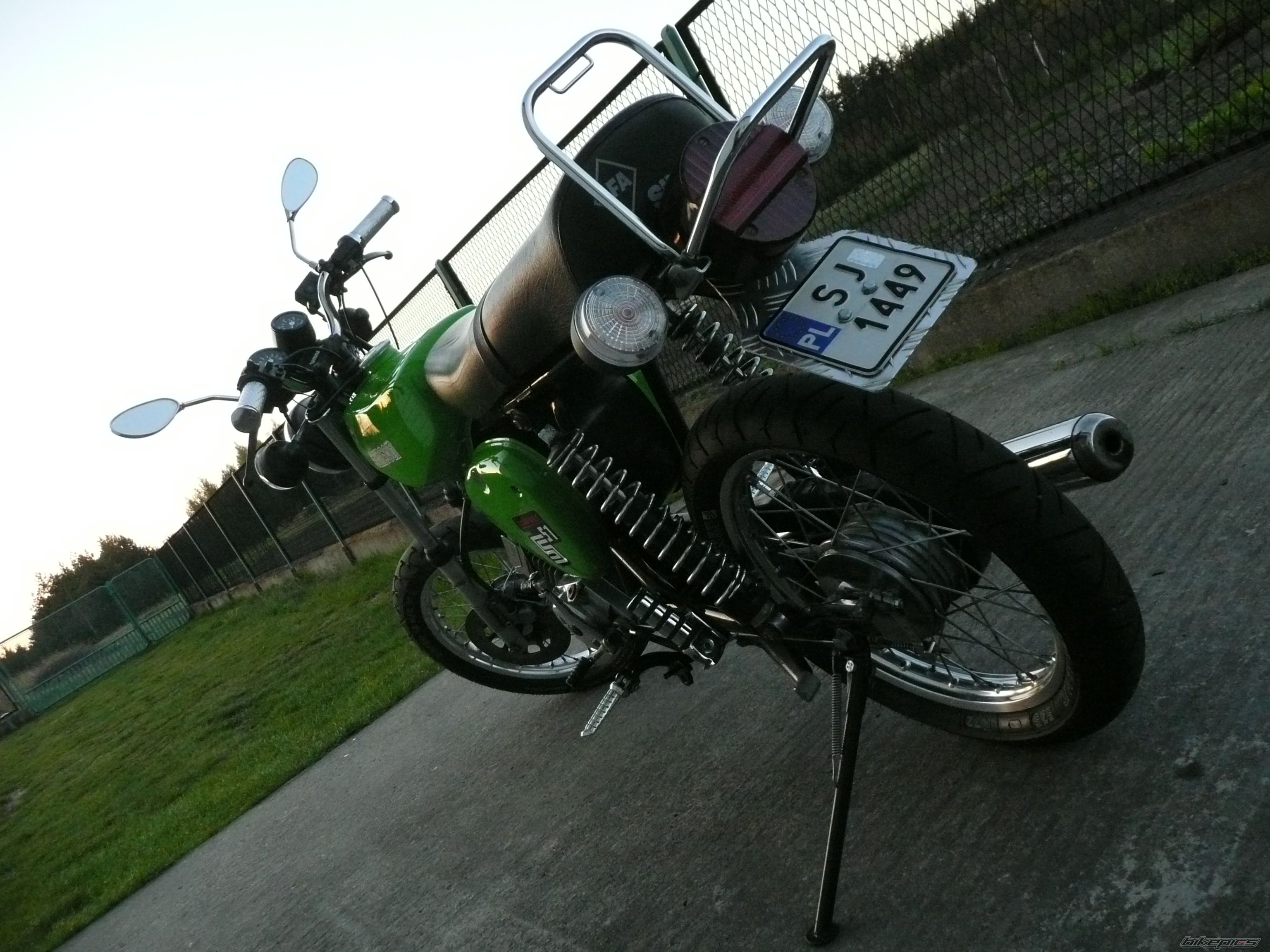 Photo 1651061