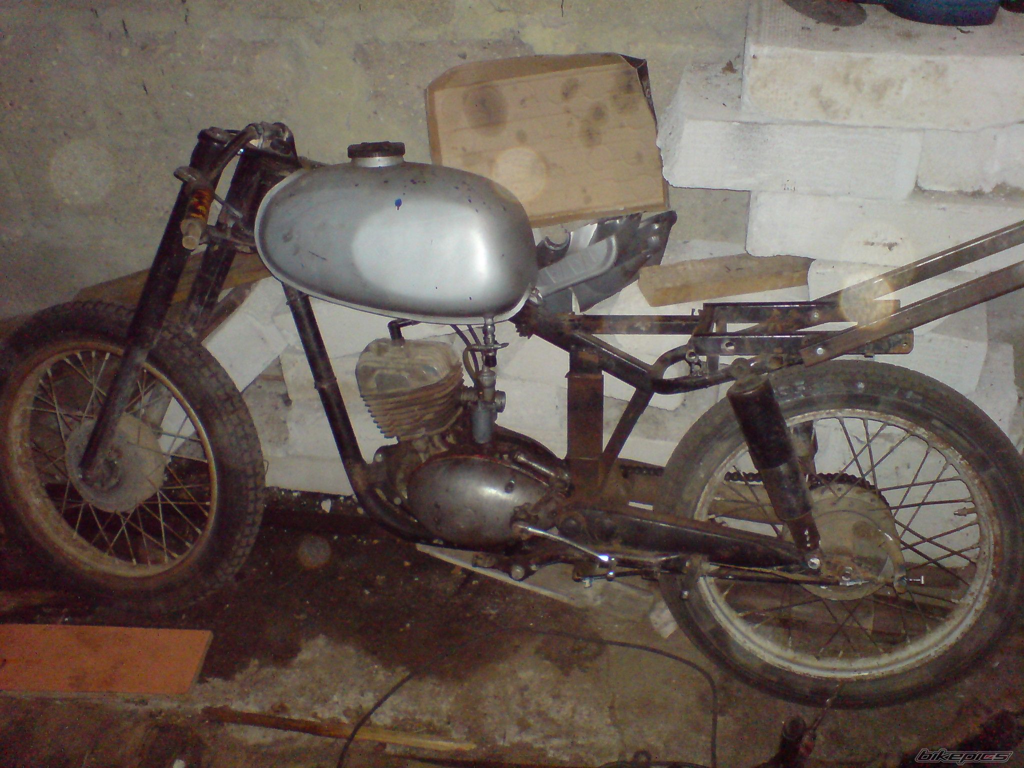 Photo 1651252