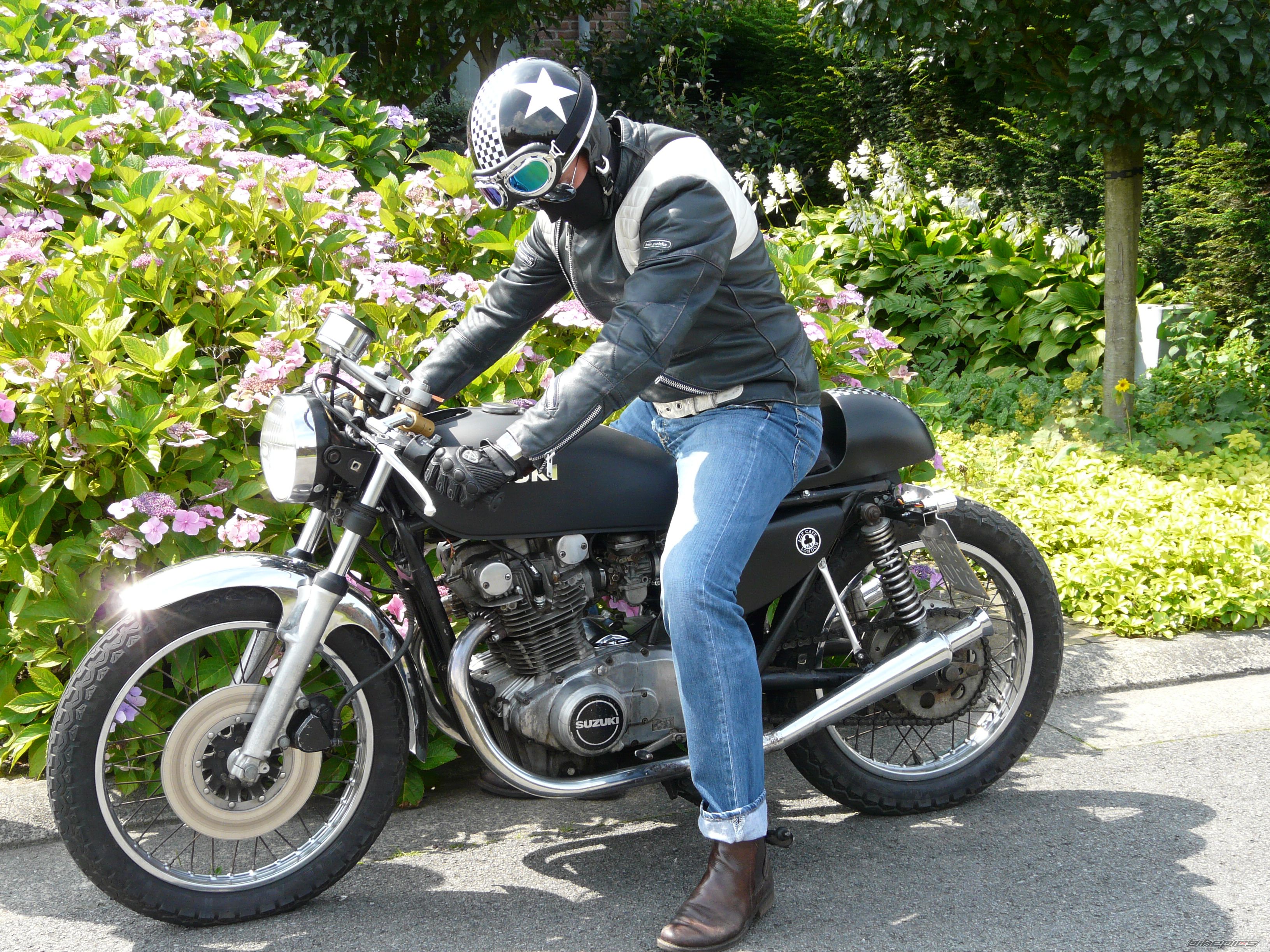 Bike Photo 1651352