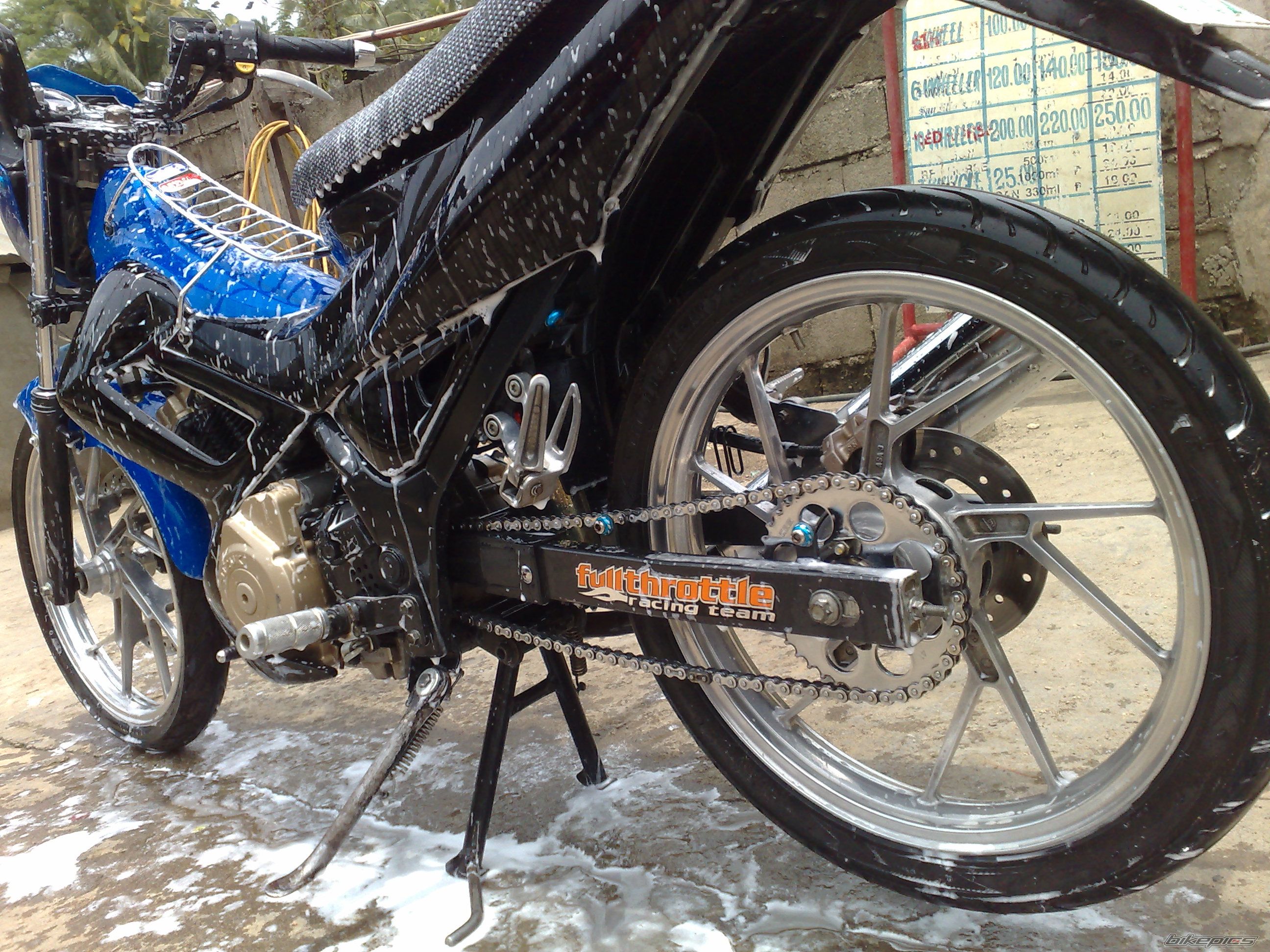 Photo 1651579